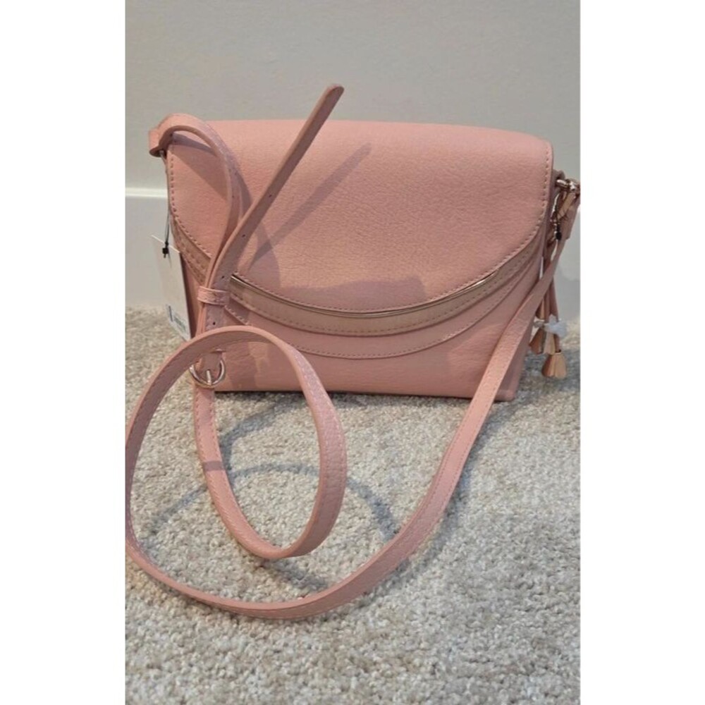 Lauren conrad crossbody bag in pink